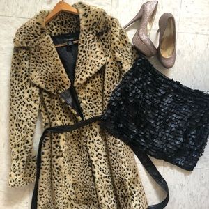 Faux-fur leopard coat with leather detail
